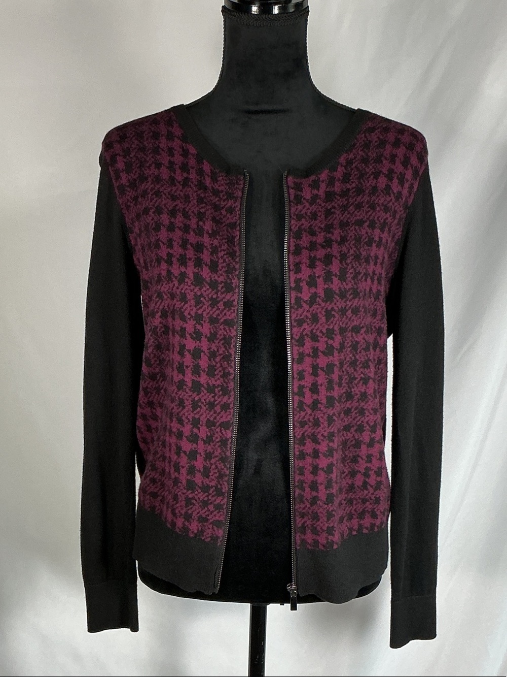 Ann Taylor M Medium Full Zip Houndstooth Cardigan Colorblock Sweater Plum Black